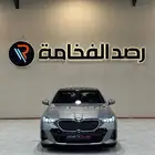 بي ام دبليو 520i 2025 kit M بلاك ادشن . رصد الفخامة