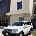 جيب لاندكروزر 2004