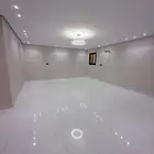 شقه 6 غرف وصالتين حي الصفا دور ثاني