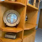 مكتبه