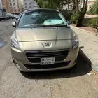 بيجو 5008 فل كامل  موديل 2015 عداد100 000 .للبيع للجادين فق