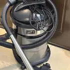 مكنسة كهربائية