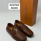 شوزات رسميه