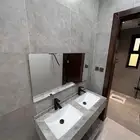 للبيع شقق حي الصفاء الشقه الارضيه 620 الدور الثاني 580