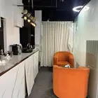 مكتب جاهزه للعمل ( نحتاج لشريك مكتب )