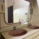 مغسلة حوضين رخام مستخدمه
