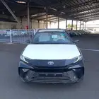 تويوتا كامري LE فل 2025 أسود