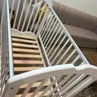 سرير اطفال للبيع