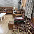 خيمة مع محتوياتها والاغراض