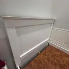 سرير ابيض للبيع