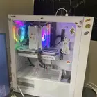 تجميعة بي سي بيضاء عالية الاداء white high-end pc