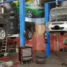 مختصون في صيانة قيرات جمس