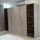 متوفر جميع المقاسات والالوان جاهز وتفصيل حسب الطلب