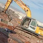 بكلين الإيجار شهري يومي قص اراضي وحفر وبنين الحجر