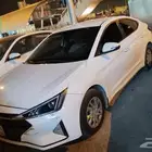 مطلوب سيارة للايجار الشهري