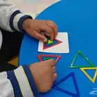 أخصائية نطق وتخاطب وتعديل سلوك