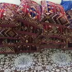 عدد 15 مسند ظهر وعدد 4 متاكي