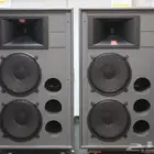 سماعات JBL