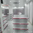 رفوف سوبر ماركت