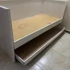 سرير على السوم