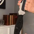 سكاكين وغيرها