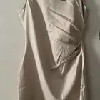 فستان جديد مقاس L