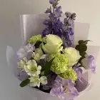ابحث عند منسق ورد وتغليف الهدايا