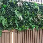 تكسيات جدارية ديكورات العشب الصناعي