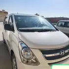 هيونداي H1  موديل 2010  بحالة ممتازة. خضعت لصيانة دقيقة. اله