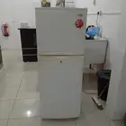 للبيع ثلاجة مطبخ شركة سامسونج ( مباع خارج الموقع )