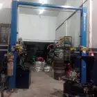 رافعة سيارات 2 عامود حمولة 4 طن ماركة روفرلفت