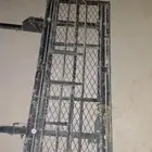 سلة عفش للسيارات مستخدمه نظيفه حديد