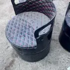 كرسي من براميل