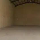 مستودع للايجار 300 م صافي مكتمل الاوراق