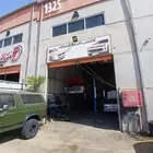 ورشة ميكانيكا سيارات للبيع بكامل معداتها بعسفان
