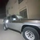 السلام عليكم للبيع بترول نيسان صالون 89