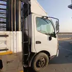 شاحنة دينة تويوتا شبك مخزن