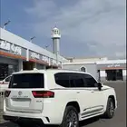 لاند كروزر 2025 ممشى قليل شبه أصفار