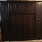 خزانة ملابس