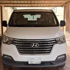 سيارة عائلية من نوع هونداي H1 2020