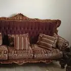 كنب شكل L نظيف خالي من العيوب وطقم جلوس مع التربيزه