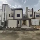 للبيع شقة علويه بالمحاله مساحه كبيره وتشطب مودرن