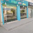 محل للبيع