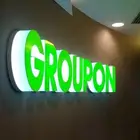 بنرات واستيكرات وحروف بارزة