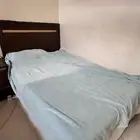 سرير للبيع