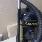 مكنسه كهربائيه جديده إستخدام قليل جدا