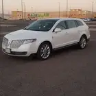 لنكون Lincoln MKT