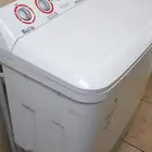 غساله ملابس حوضين نظيفة جدا حجم كبير