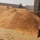 جميع مواد البناء رمل احمر رمل لياسه بنا.دفان.بنواعه.توصيل لا
