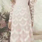 نيدل اند ثريد فستان